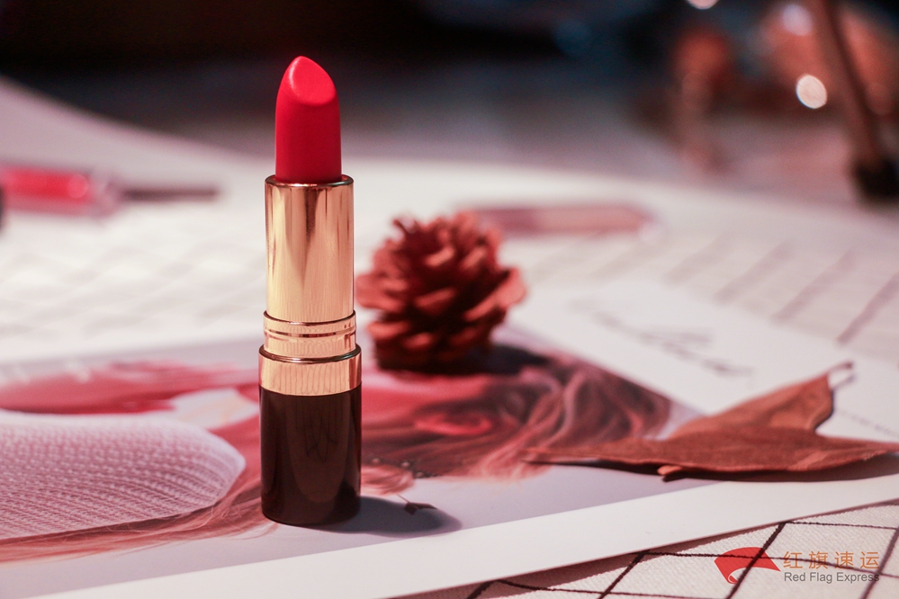 16396228007273.jpg 攝圖網_500617812_口紅(企業商用)_副本.jpg