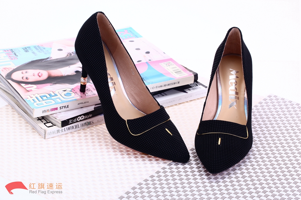 16396448808580.jpg 攝圖網_500766859_高跟鞋(企業商用)_副本.jpg